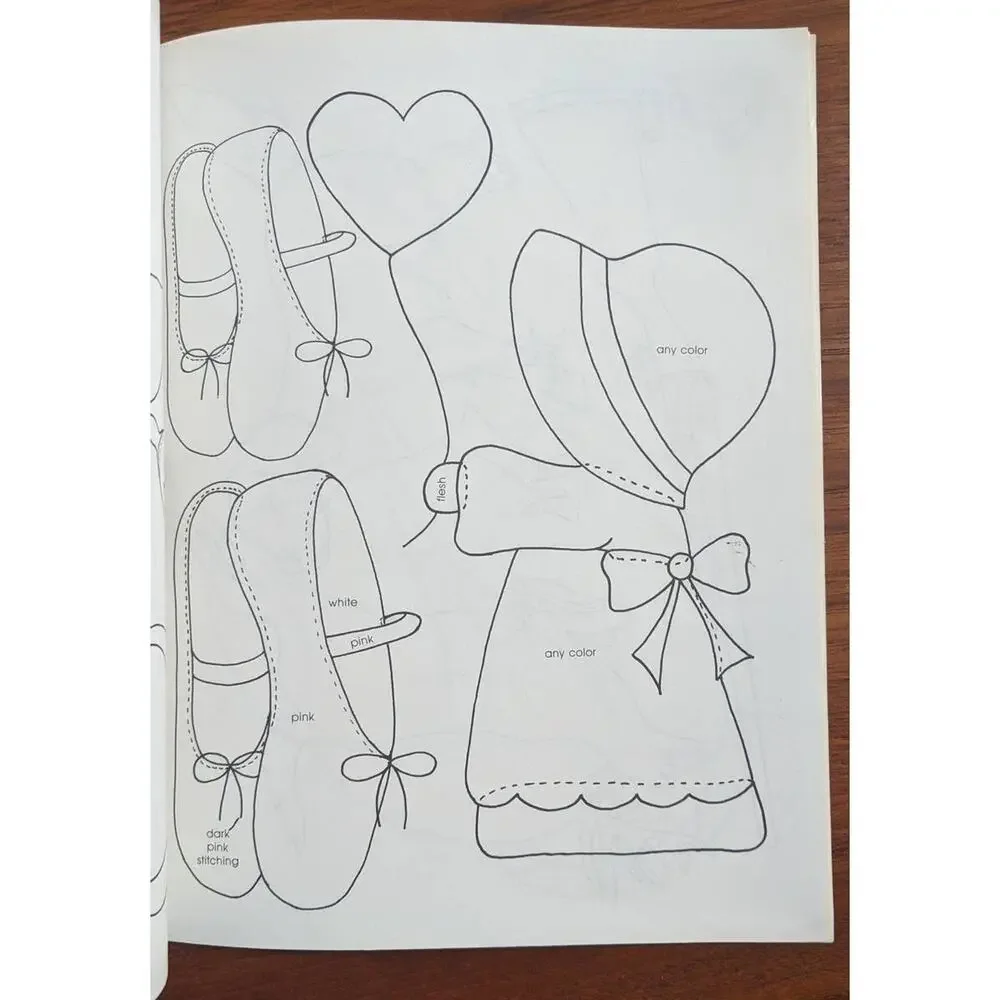 Designs to Applique Pattern Book 1986